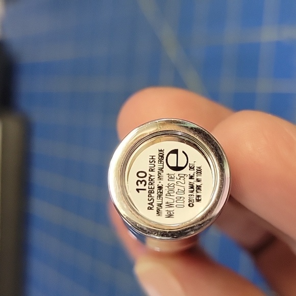 Almay Color & Care Lip Oil-in-Stick 2.5g New Sealed Tube - Picture 5 of 5